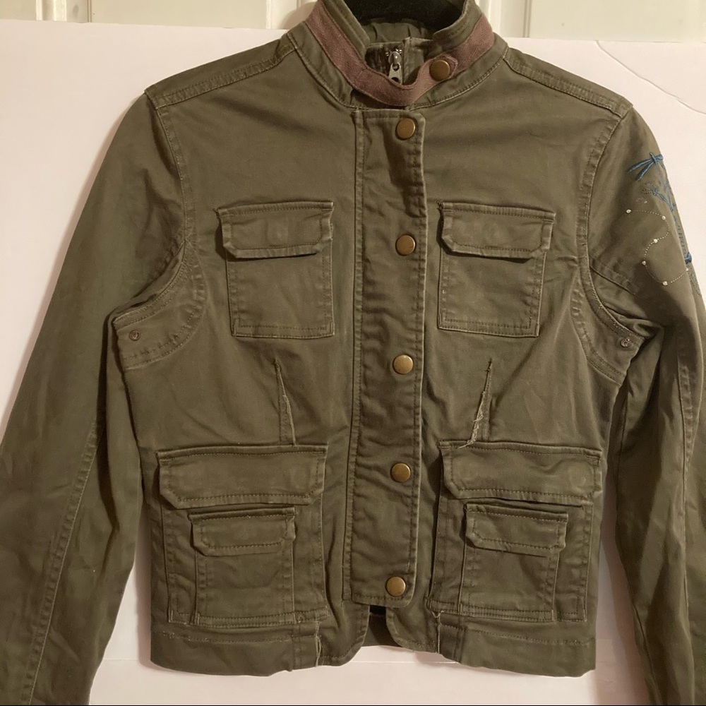 Aziz jacket dragonfly  embroidery on the back